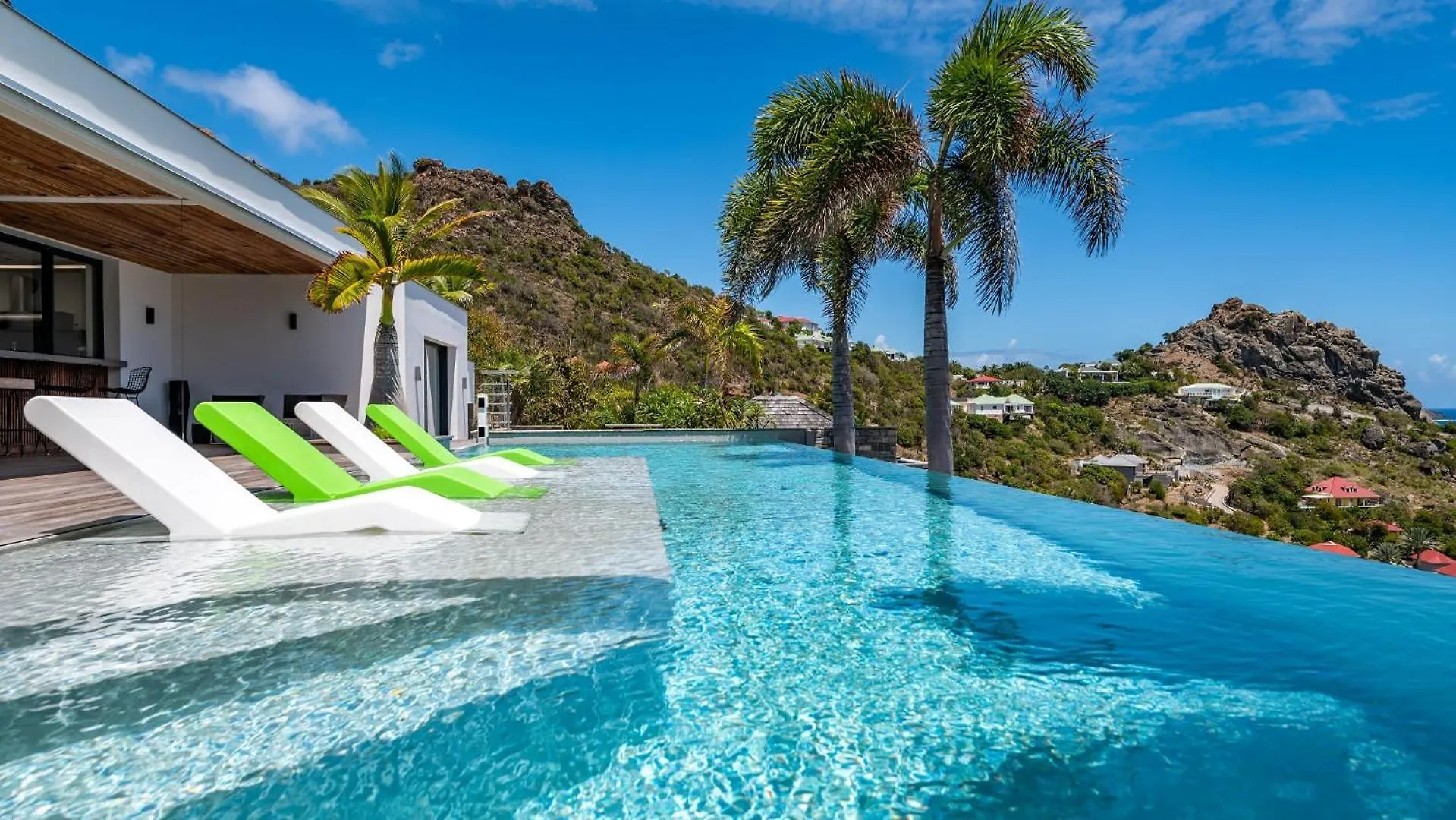Architecture Jewel Set On A Hillside Vila St. Barthelemy São Bartolomeu
